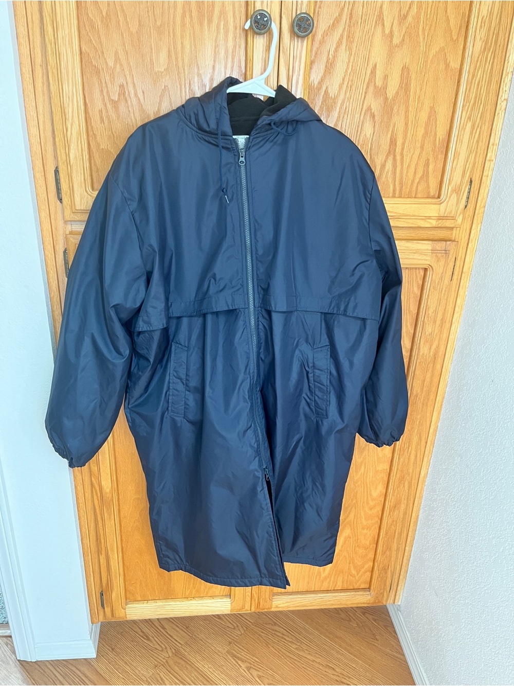 Men’s Swim Parka size Medium